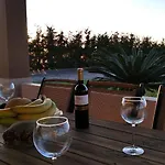 - Family Comfort With Large Garden, Jacuzzi Kos Town