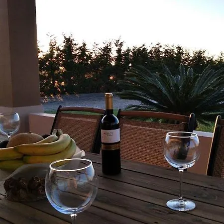 - Family Comfort With Large Garden, Jacuzzi Kos By