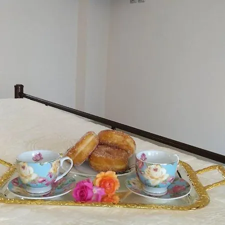 - Family Comfort With Large Garden, Jacuzzi Villa